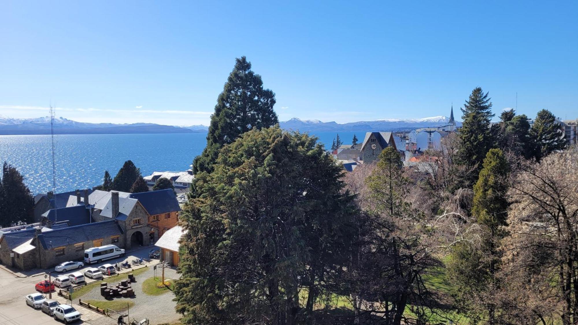 Hermoso Departamento Con Vista Al Lago San Carlos de Bariloche Kültér fotó